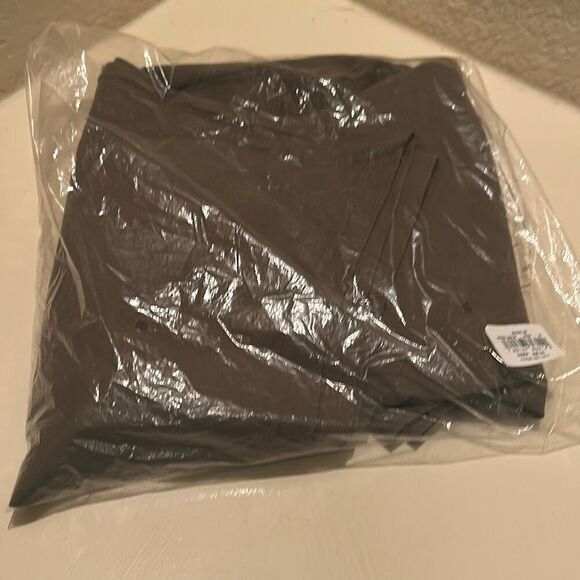 Stance Men's M Crewneck Tee Shirt Ishod Wear Heeler Dog Graphic Olive Green New - Picture 10 of 10